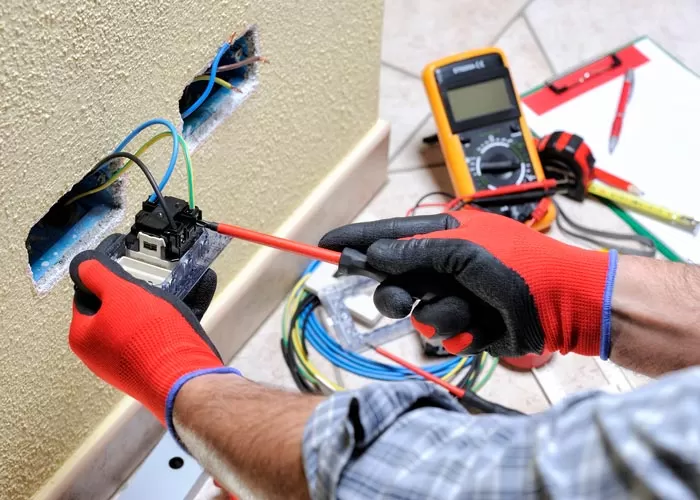 What You Need to Know About Plumbing and Electrical